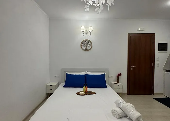 Oliva Esencia Corfu, Old Town * Corfu (city)